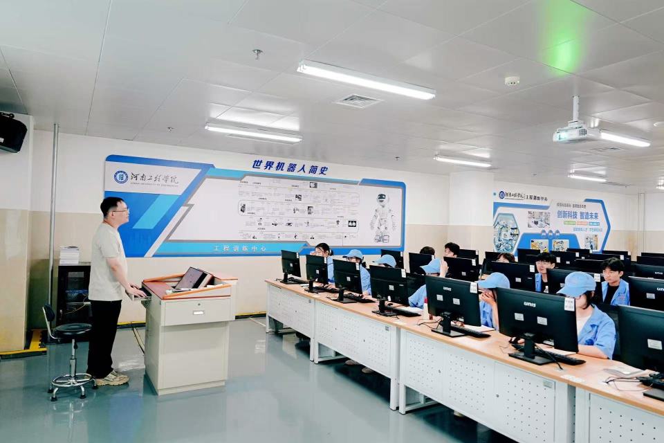 探访河南工程学院 以产教融合撬动区域经济升级